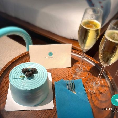 Hotel Le Bouton Da Nang Zewnętrze zdjęcie
