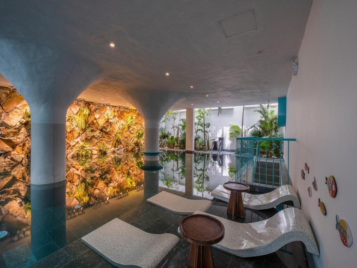Hotel Le Bouton Da Nang Zewnętrze zdjęcie