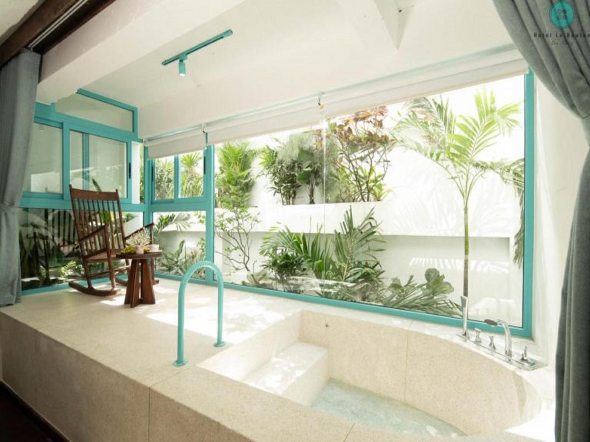 Hotel Le Bouton Da Nang Zewnętrze zdjęcie