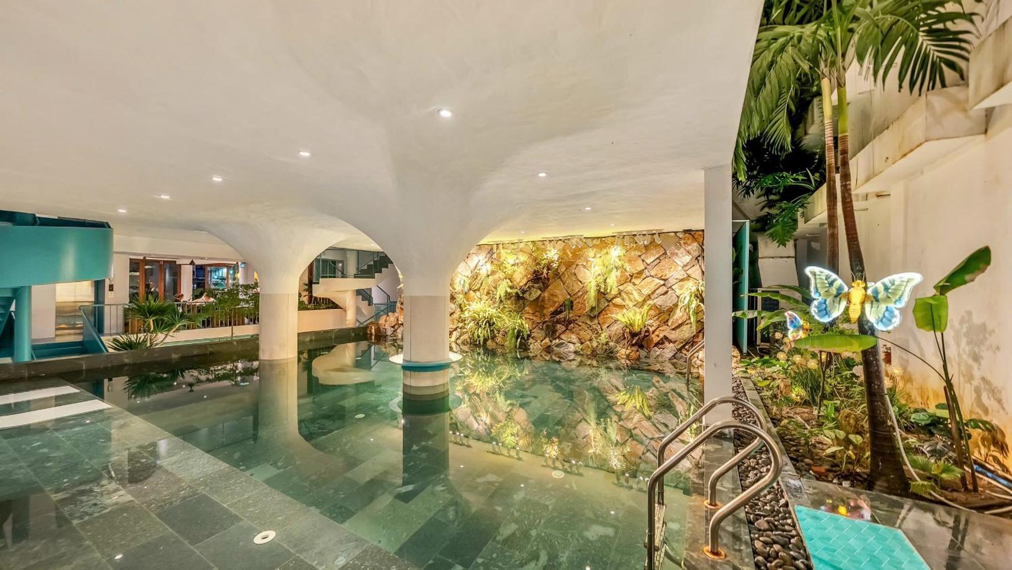 Hotel Le Bouton Da Nang Zewnętrze zdjęcie